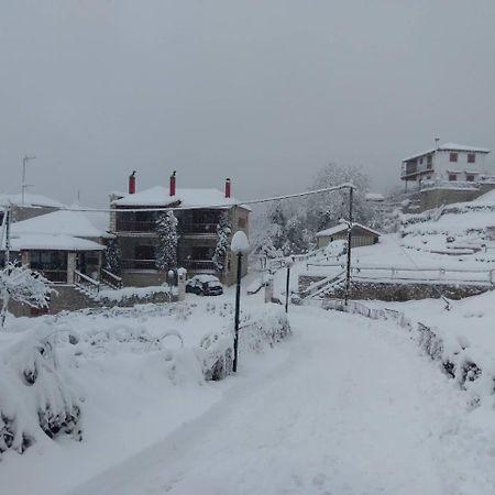 Village Inn Ano Chora Zewnętrze zdjęcie
