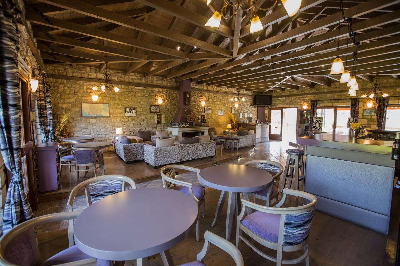 Village Inn Ano Chora Zewnętrze zdjęcie