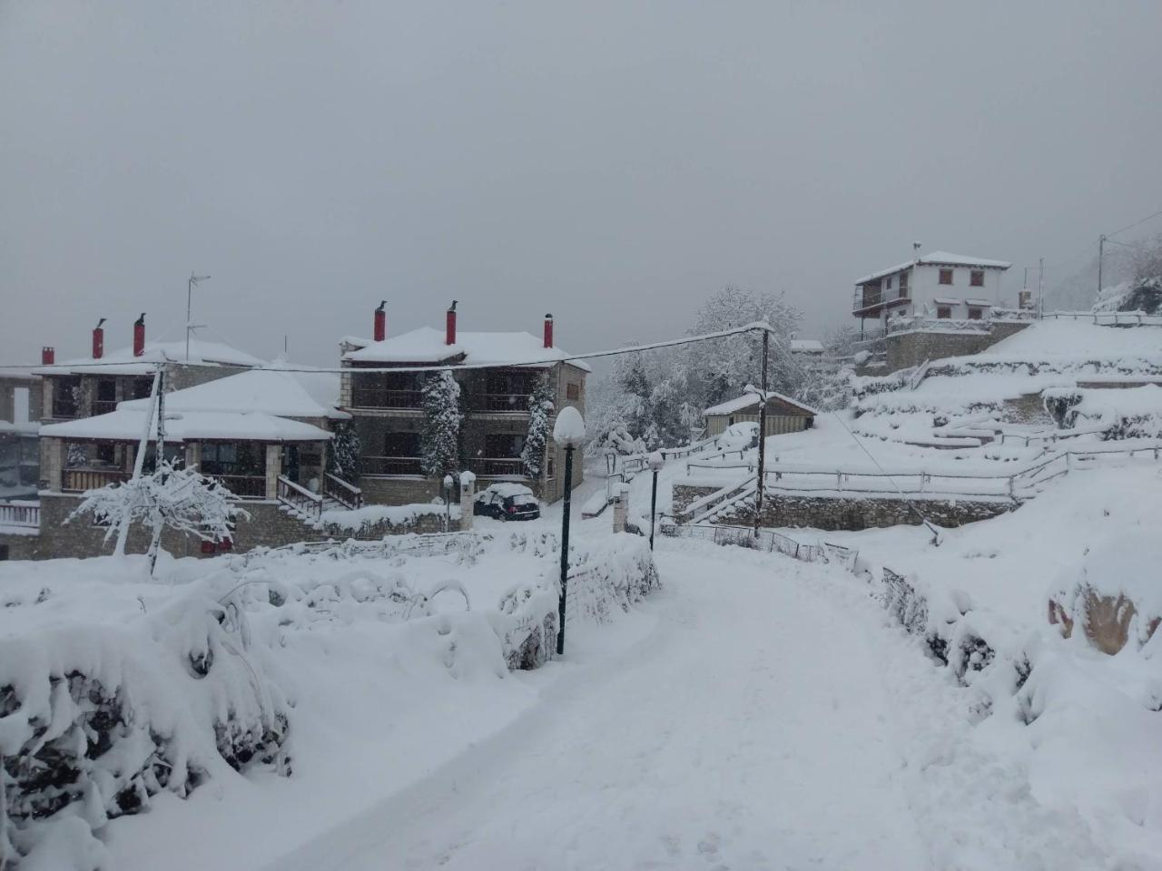 Village Inn Ano Chora Zewnętrze zdjęcie